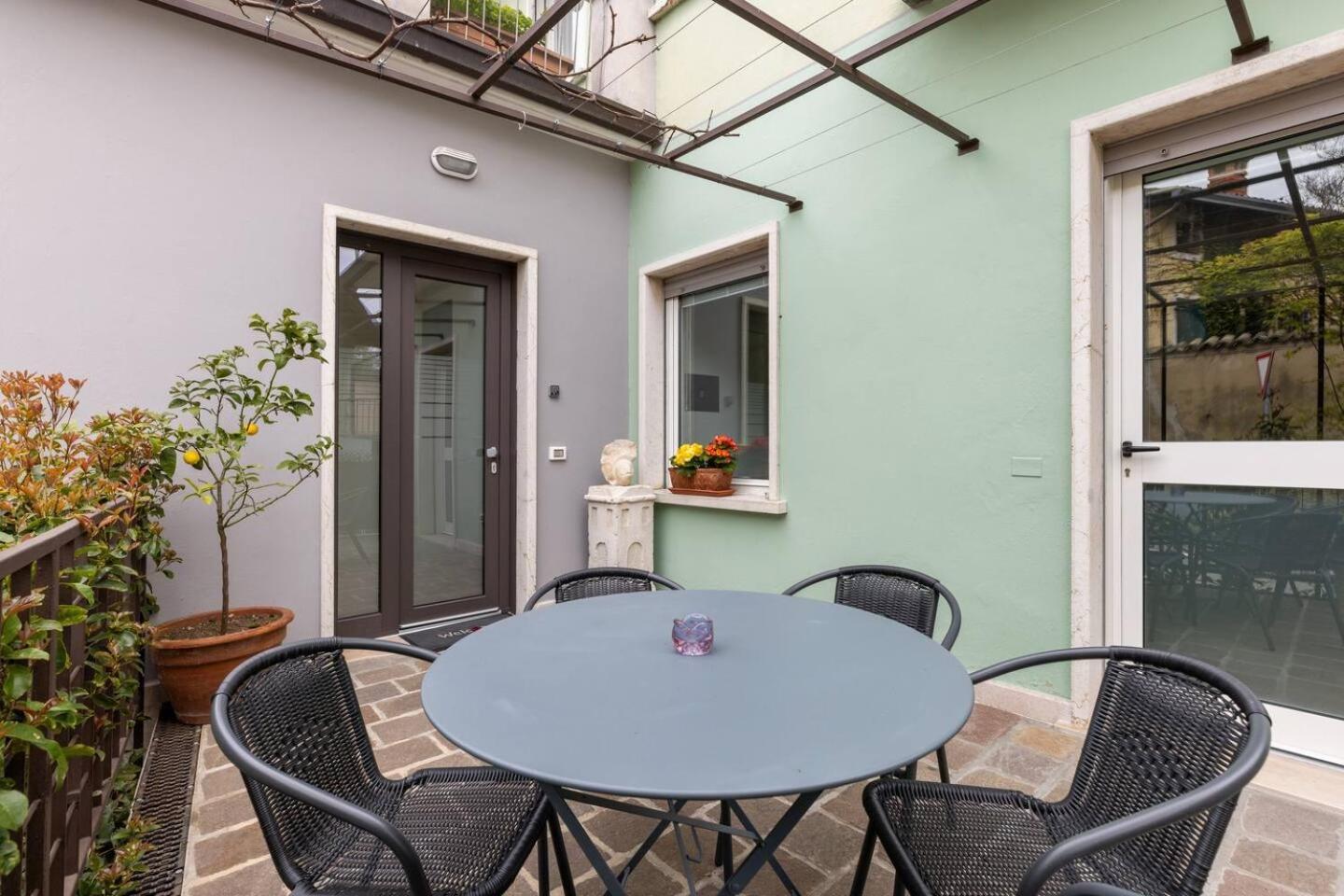 Valeria Apartment Бардолино Екстериор снимка
